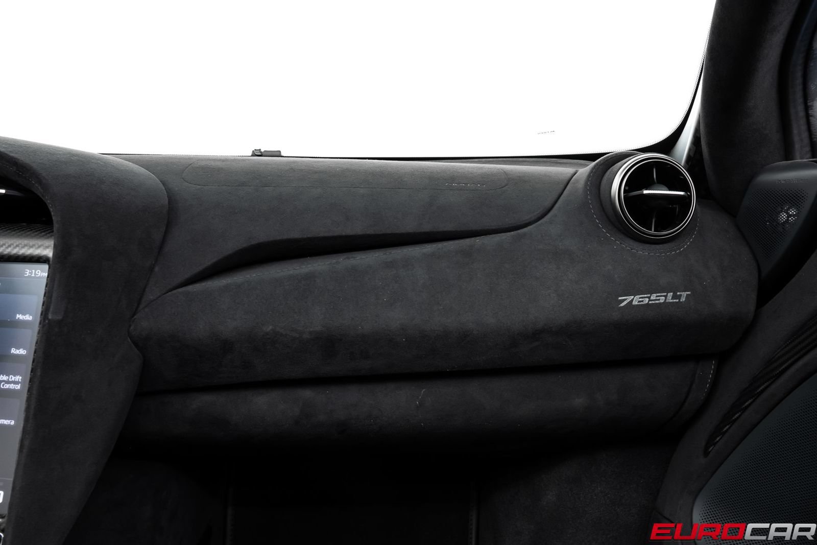 Used 2022 McLaren 765LT photo 41