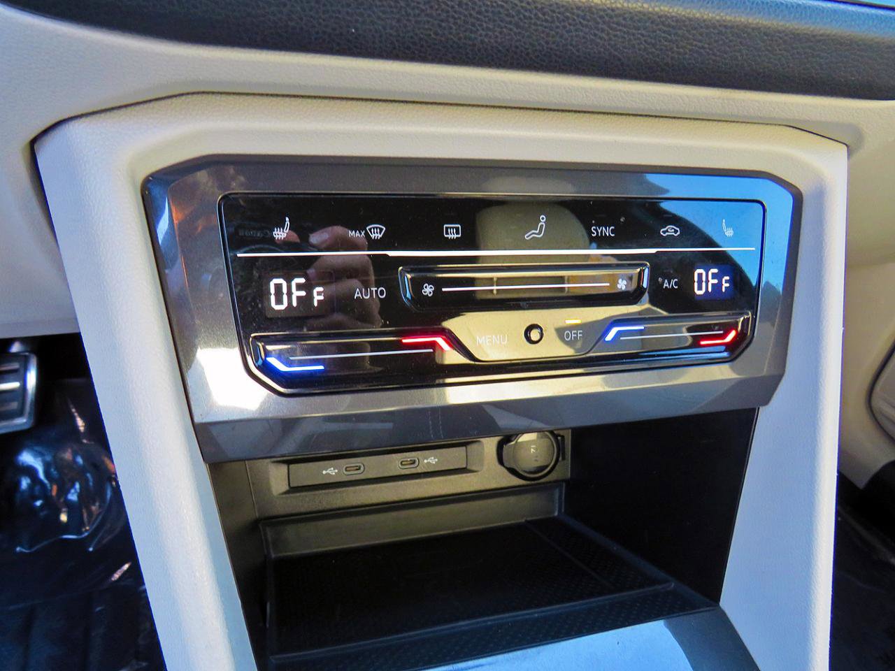 2023 Volkswagen Tiguan SE R-Line