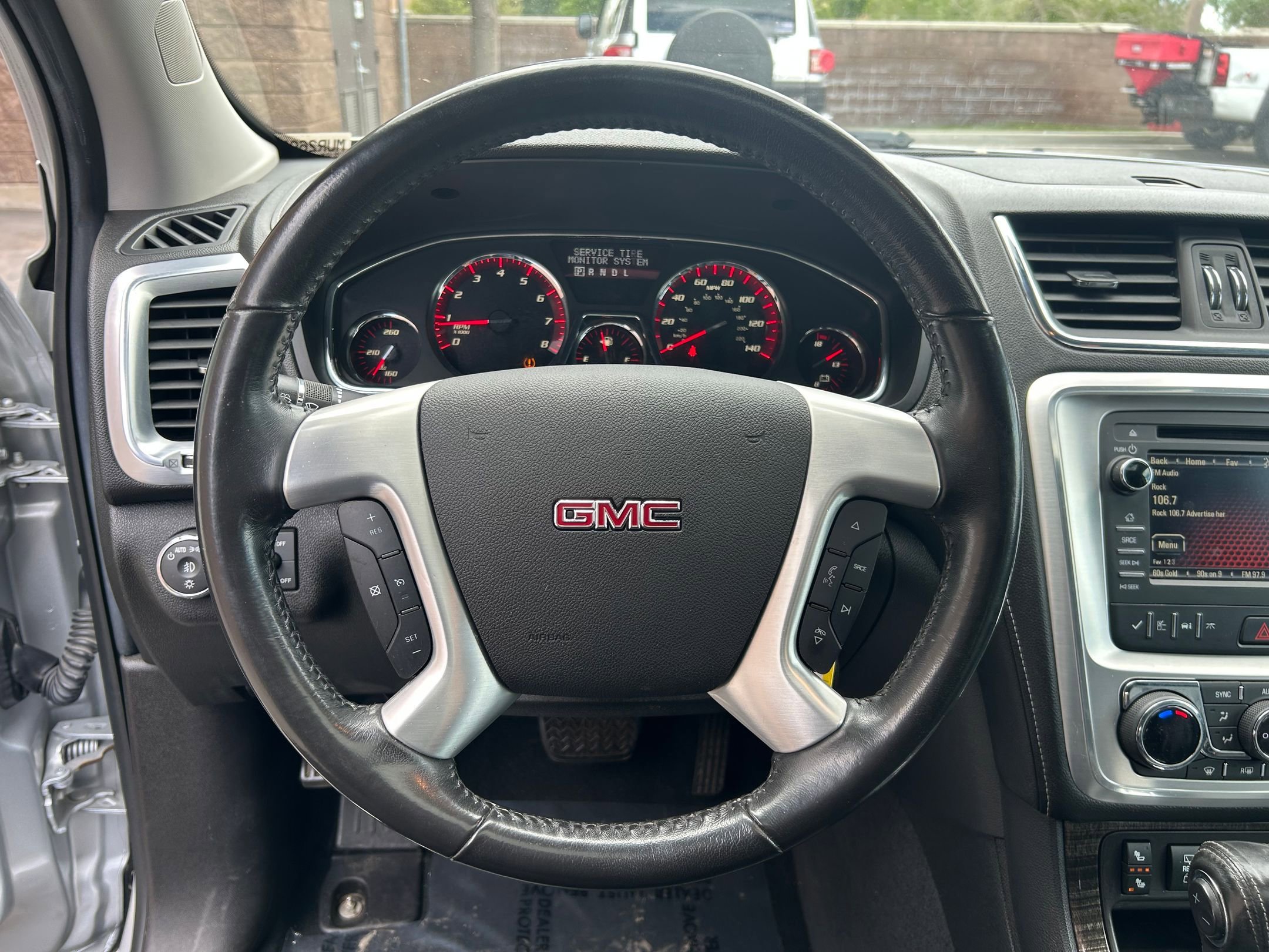 2016 GMC Acadia SLT