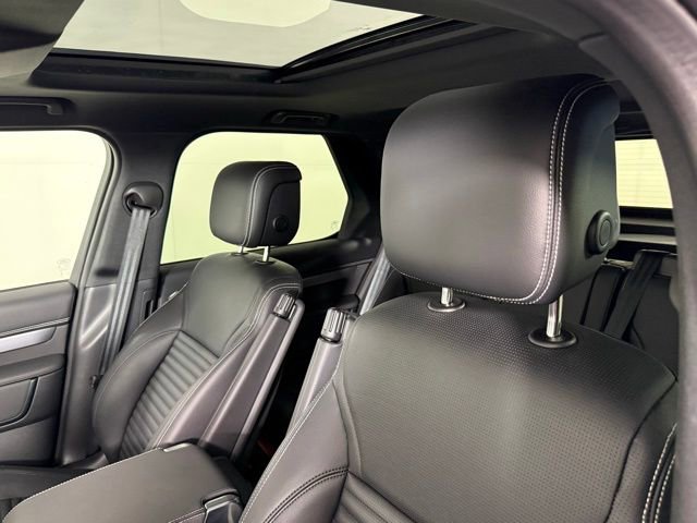 2025 Land Rover Discovery Dynamic SE