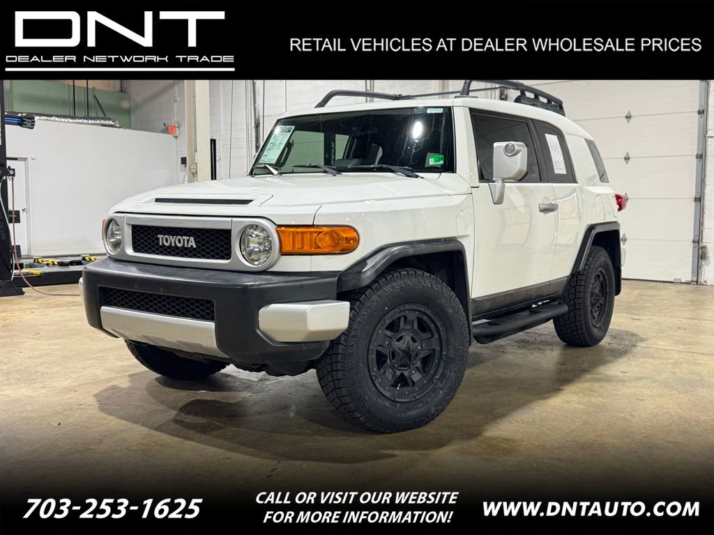 Used 2011 Toyota FJ Cruiser 2WD w/ Upgrade Pkg