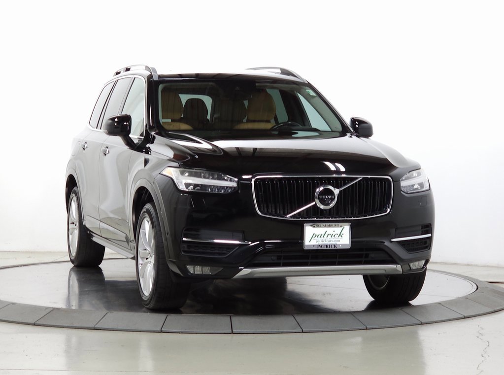 2016 Volvo XC90 T6 Momentum