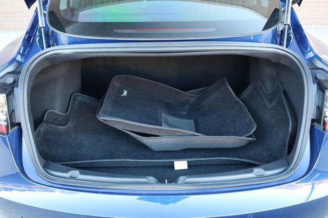 2019 Tesla Model 3 Performance