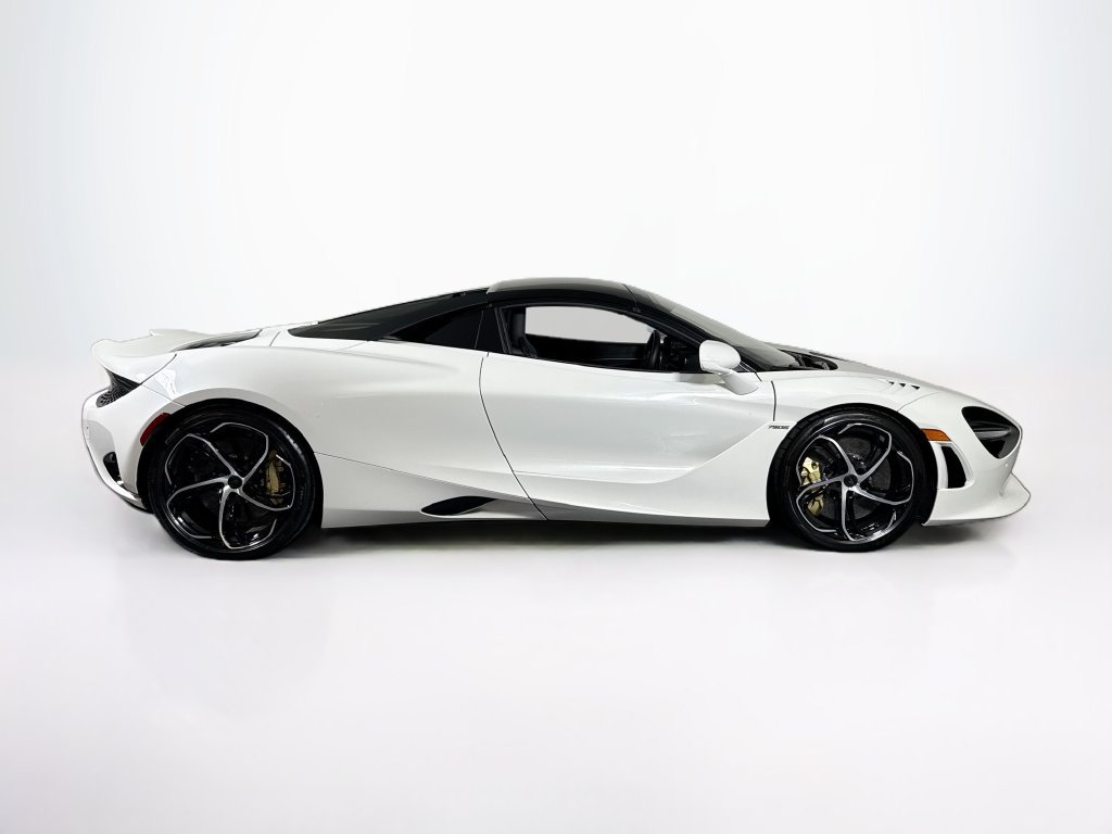 Used 2025 McLaren 750S Spider photo 6