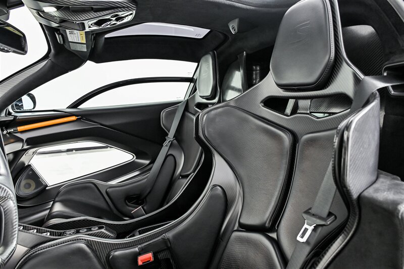 Used 2019 McLaren Senna photo 29