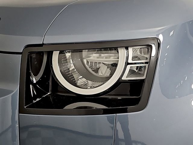 2023 Land Rover Defender 90 S