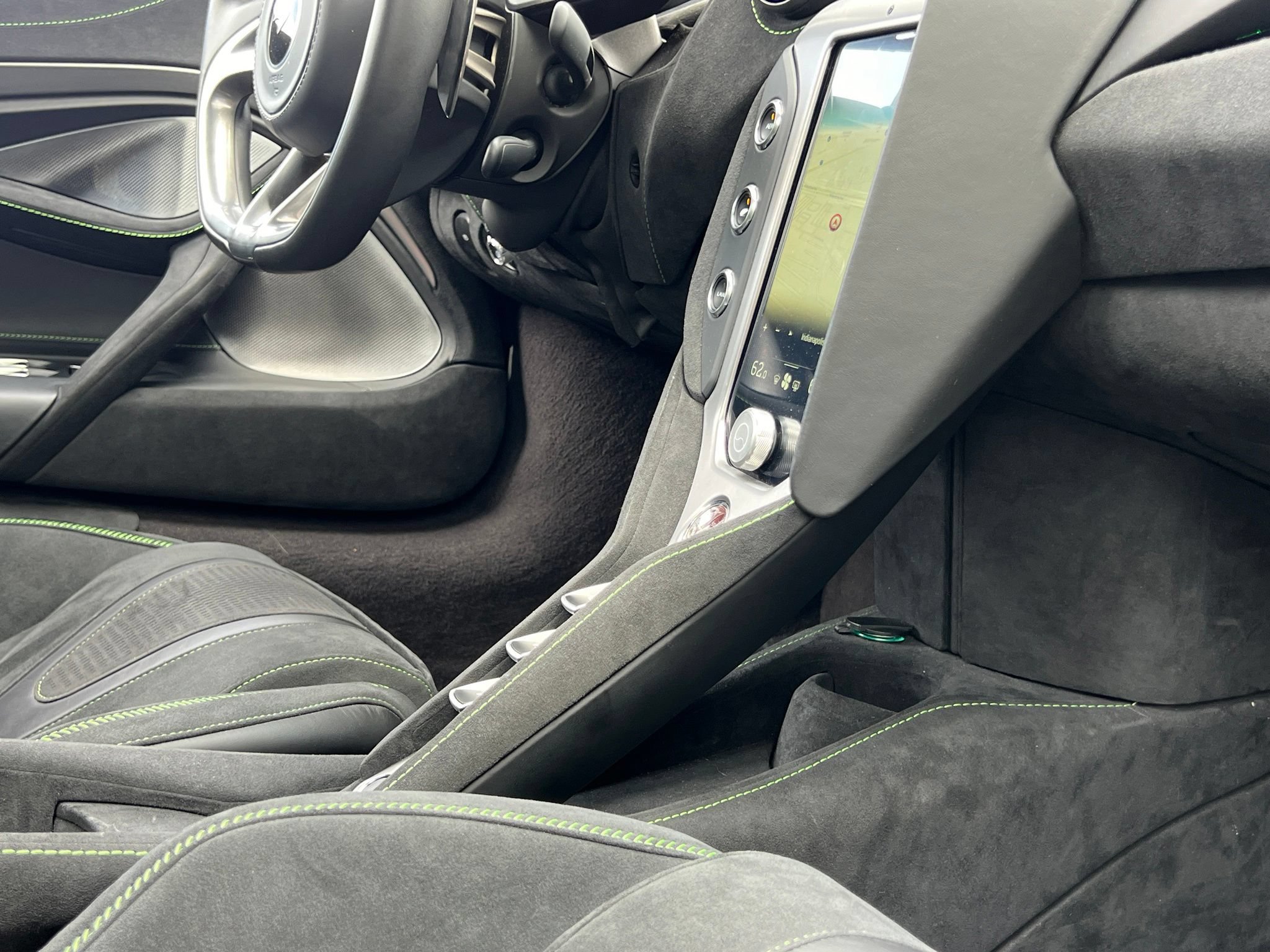 Used 2024 McLaren 750S photo 45