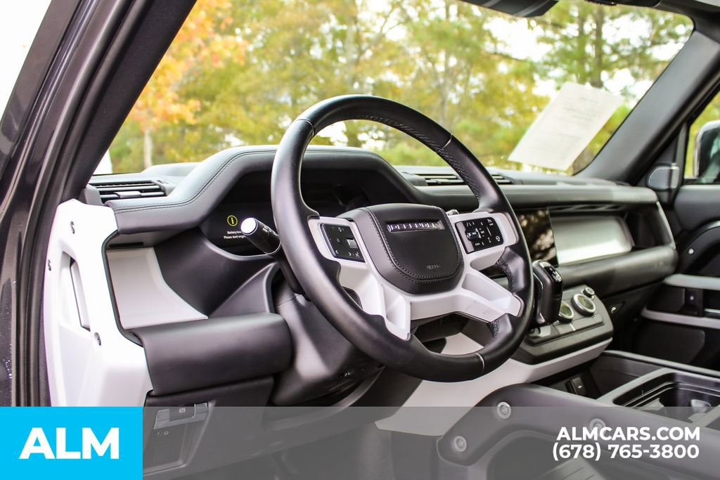 2024 Land Rover Defender 110 X-Dynamic SE