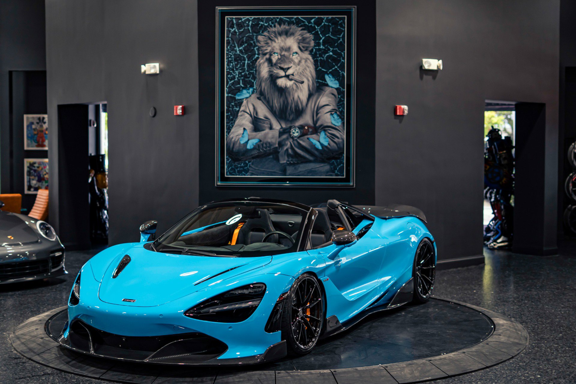 Used 2021 McLaren 720S Spider photo 41