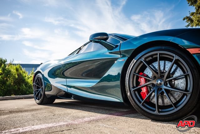 Used 2024 McLaren 750S Spider photo 37