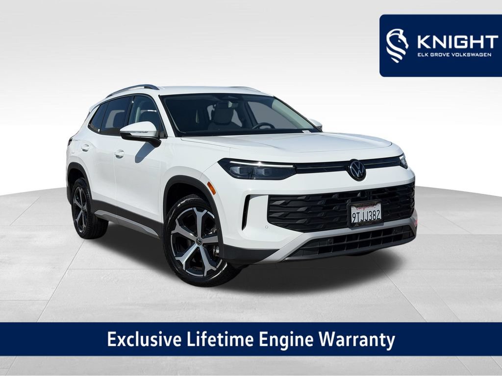 Certified 2025 Volkswagen Tiguan SE