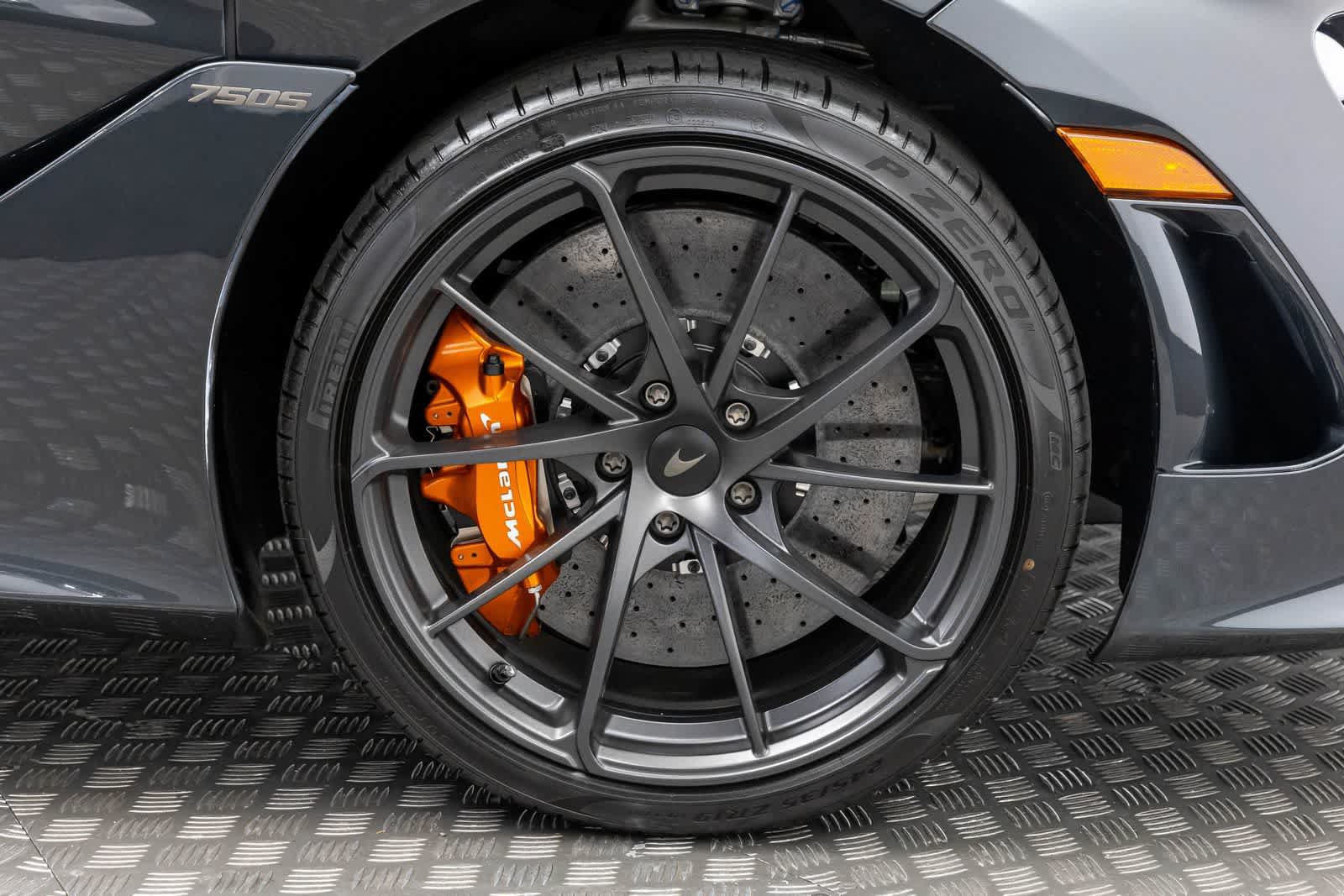 New 2026 McLaren 750S Spider photo 37