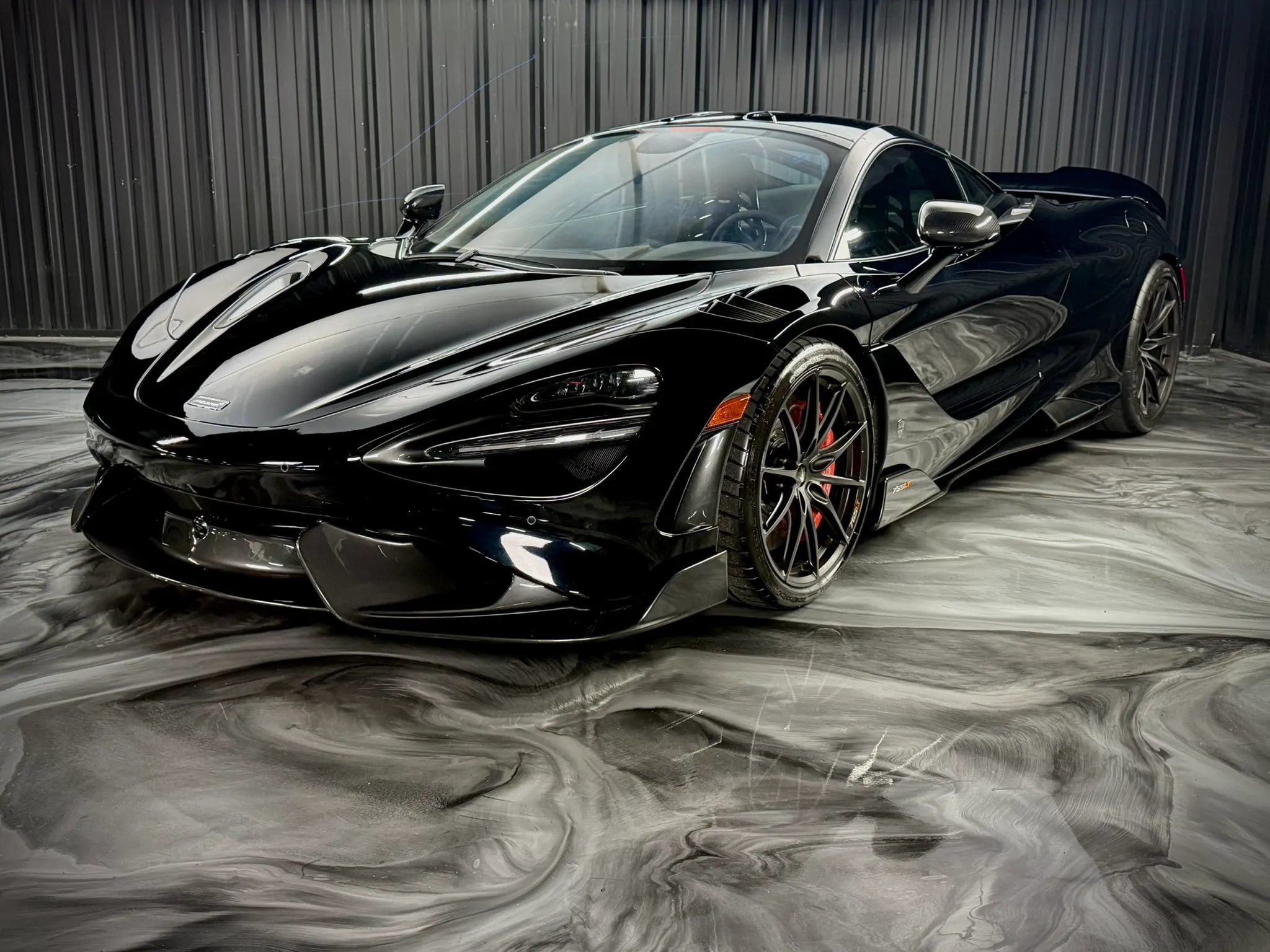 Used 2021 McLaren 765LT 3