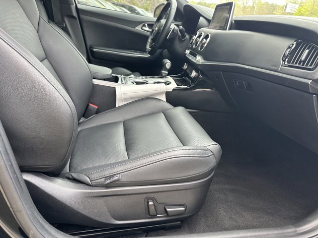 2020 Kia Stinger GT1