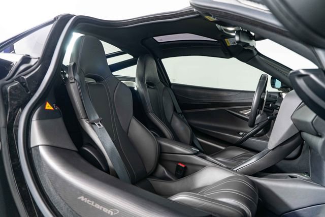 Used 2018 McLaren 720S Luxury photo 24