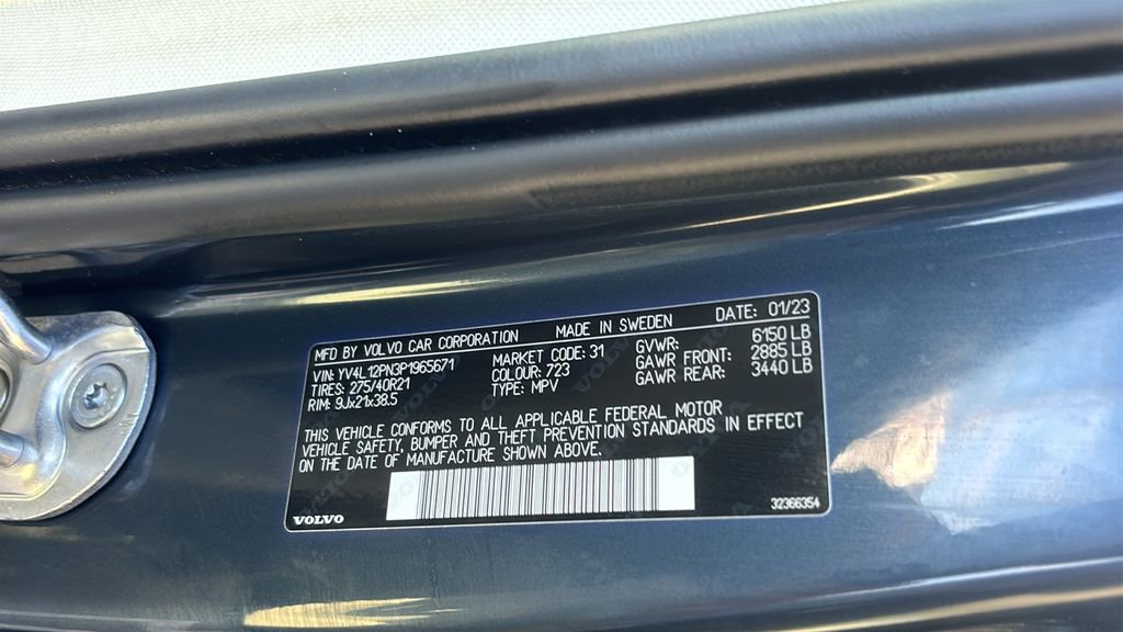 2023 Volvo Xc90 B5 Plus