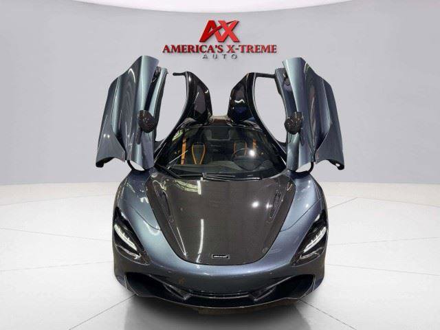 Used 2018 McLaren 720S photo 15