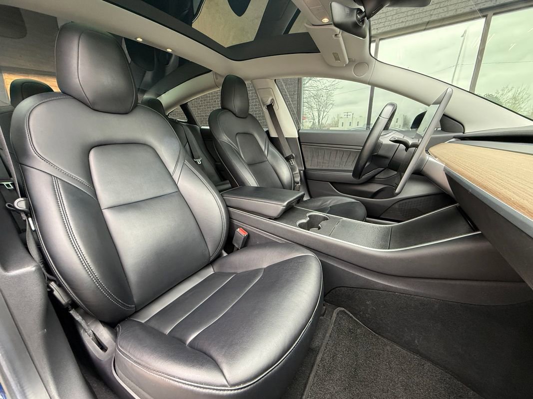 2019 Tesla Model 3 Standard Range Plus