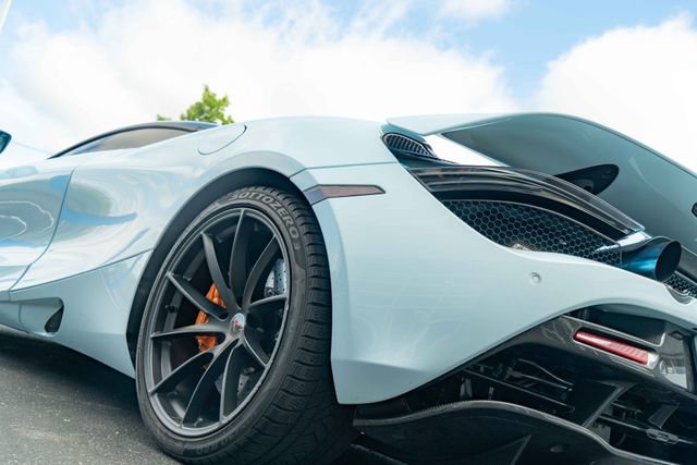 Used 2018 McLaren 720S Performance photo 33