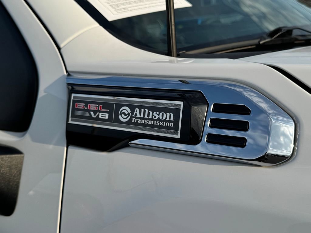 2024 GMC Sierra 2500 Pro