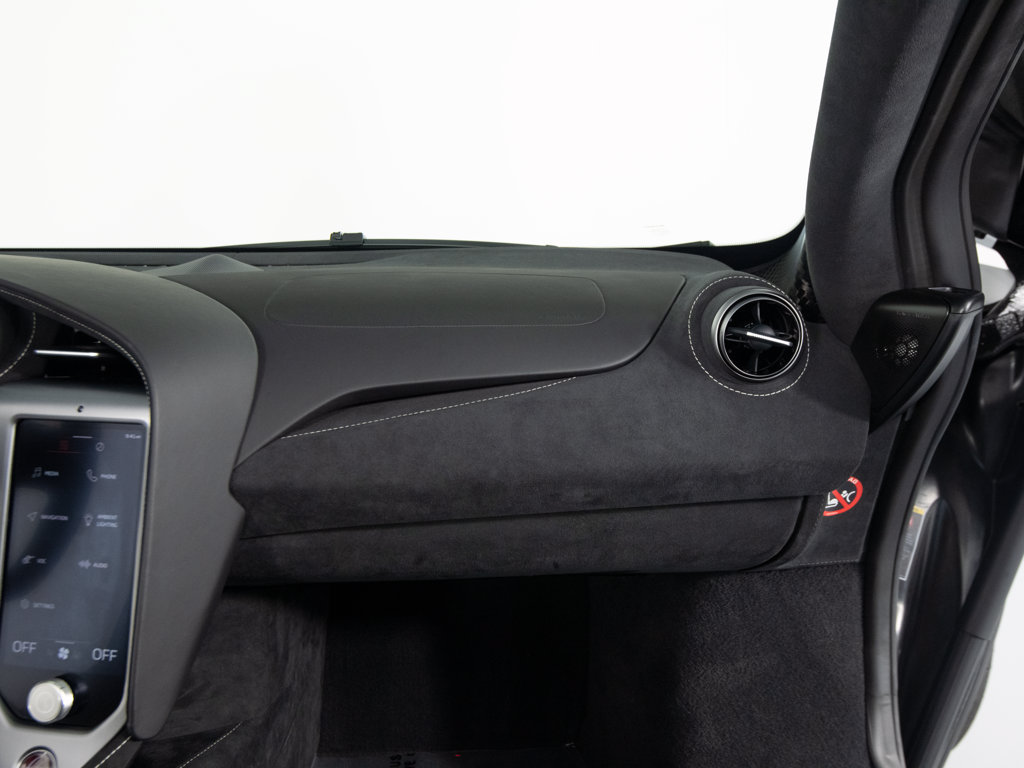 Used 2024 McLaren 750S Spider photo 31