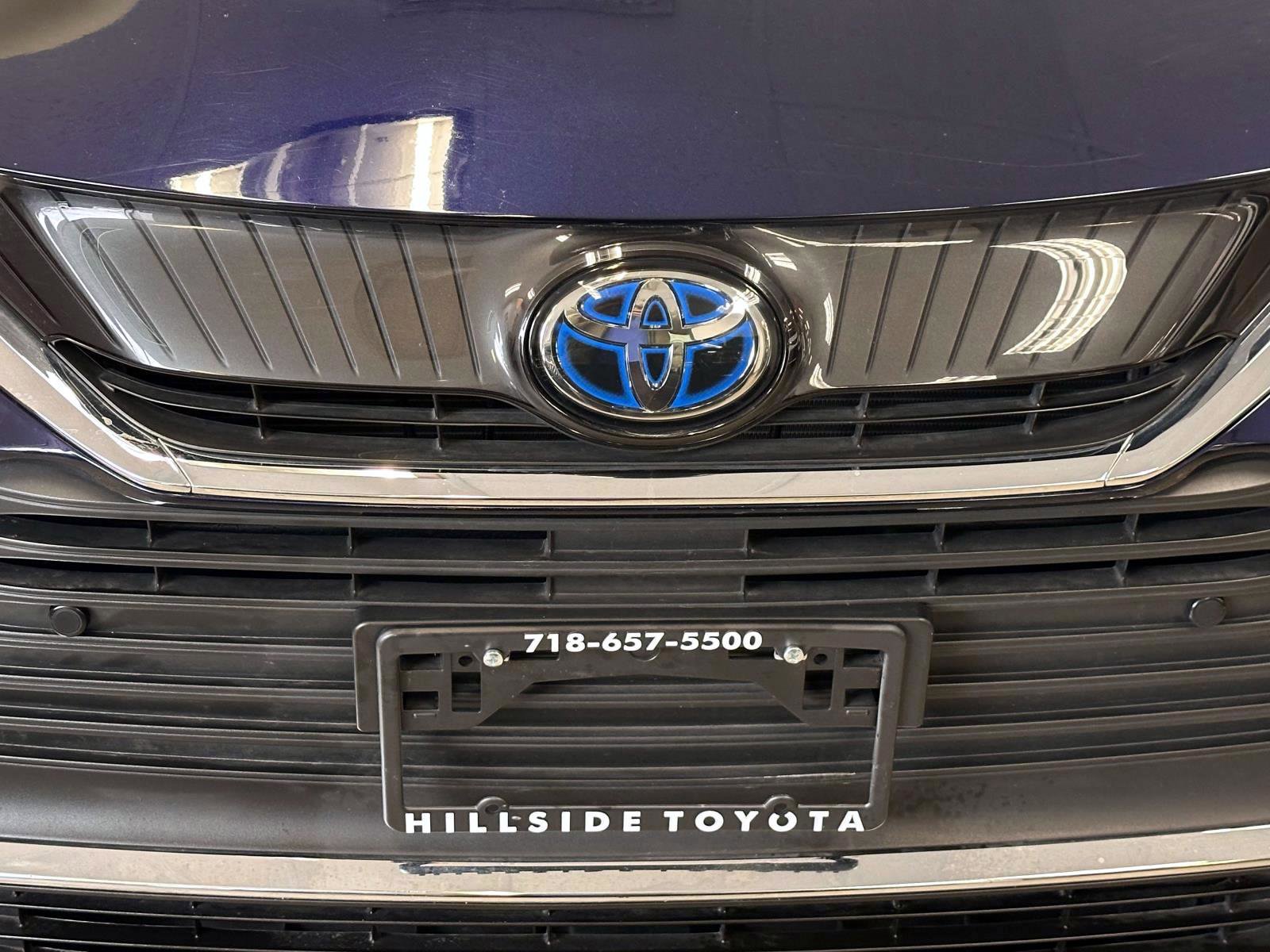 2023 Toyota Venza XLE