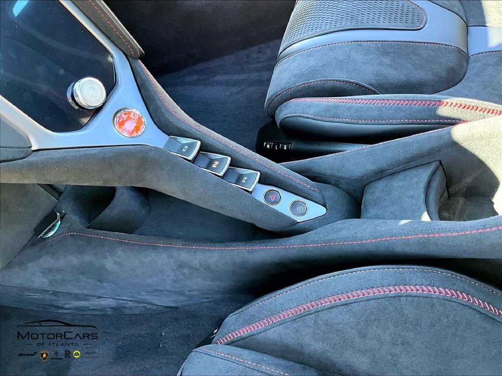 New 2027 McLaren 750S photo 8