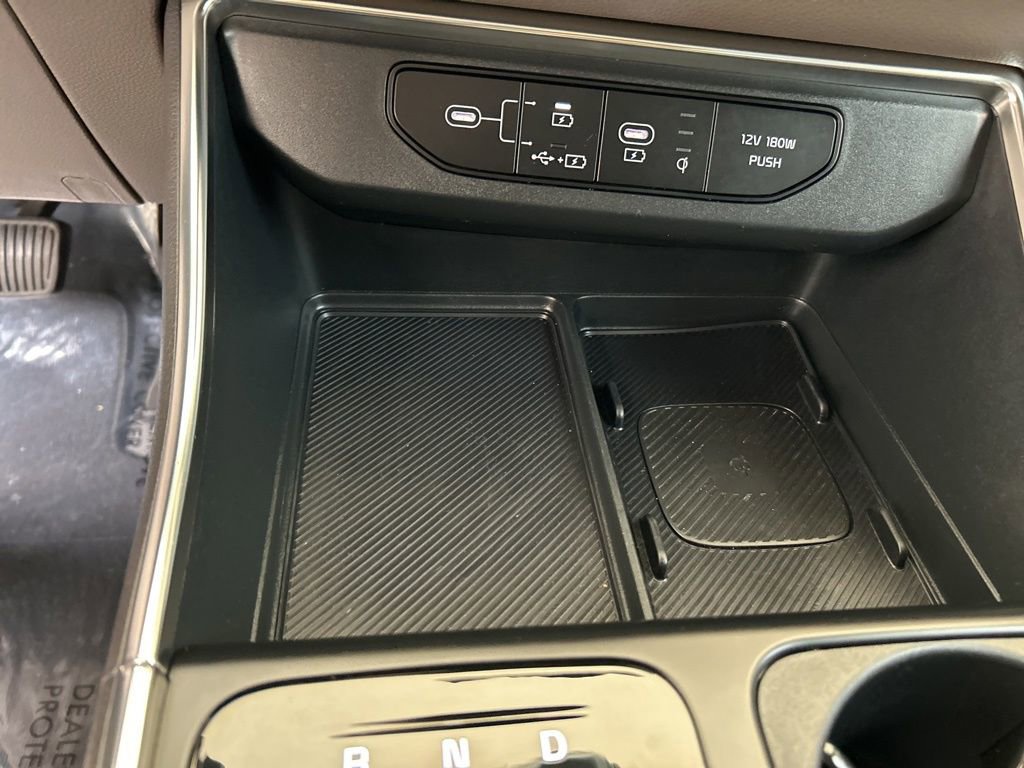 2025 Kia Carnival EX