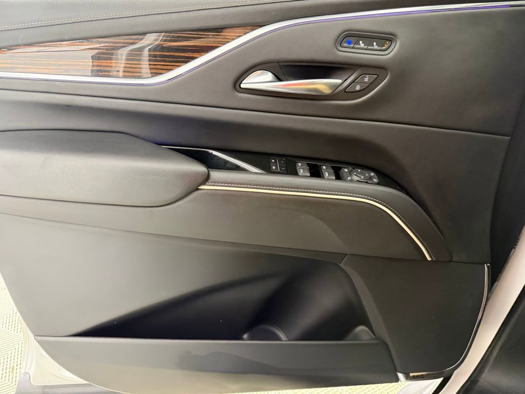 2022 Cadillac Escalade Premium Luxury