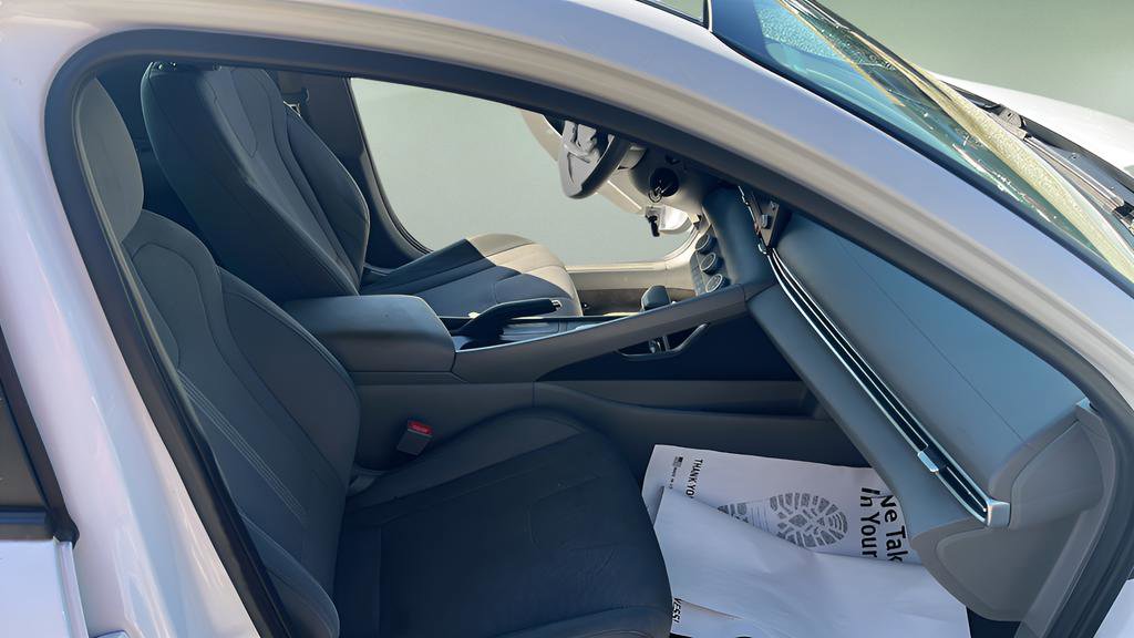 2022 Hyundai Elantra SE