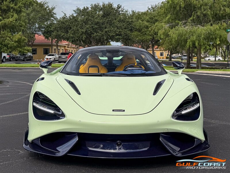 Used 2021 McLaren 765LT photo 11