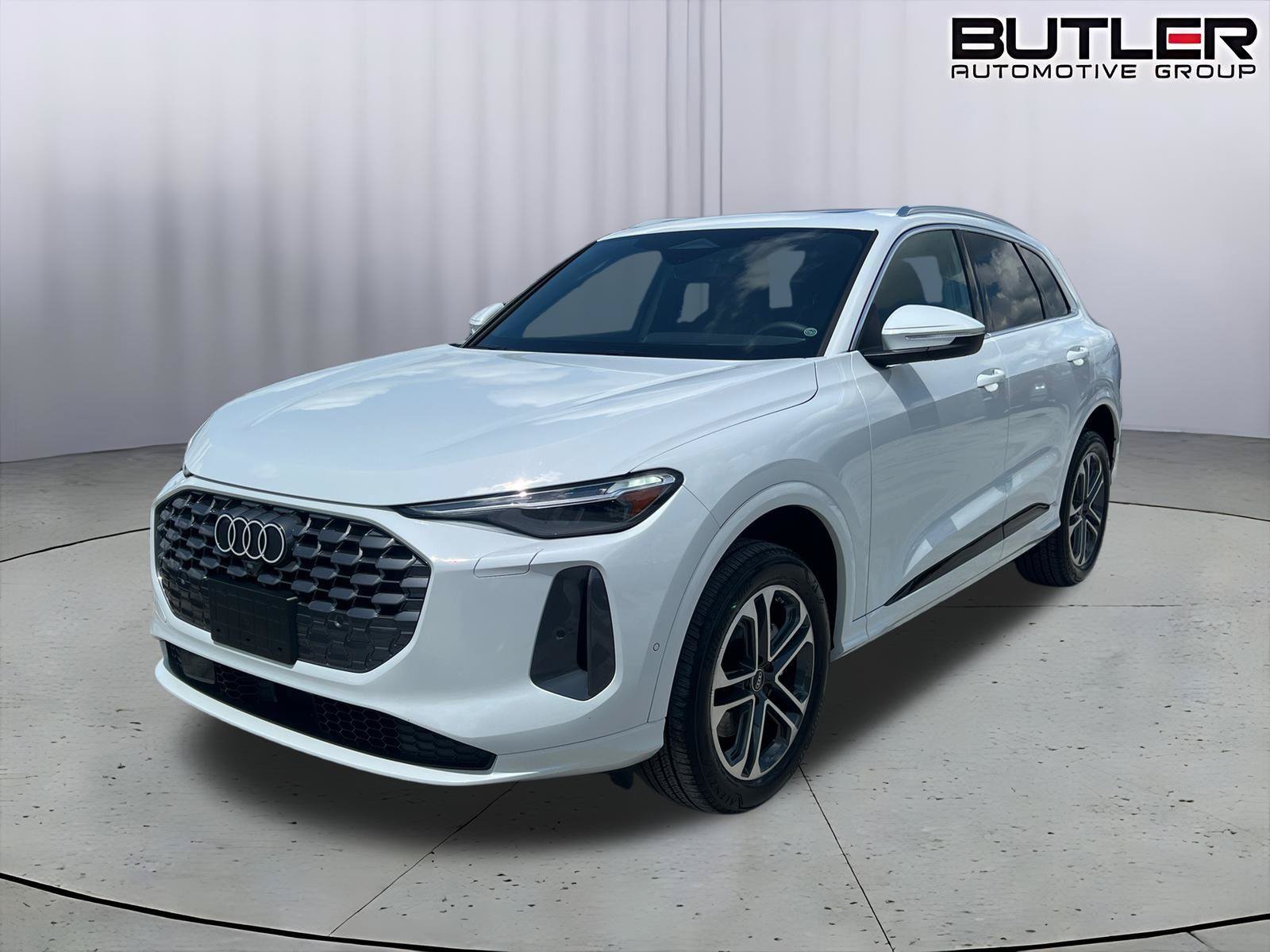 Certified 2025 Audi Q5 Premium Plus w/ Premium Plus