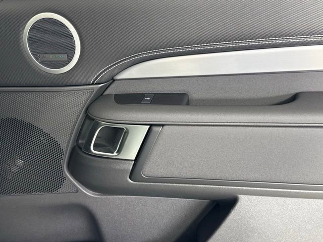 2026 Land Rover Discovery Limited Edition