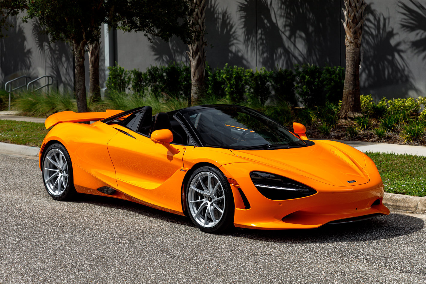 New 2027 McLaren 750S Spider 1