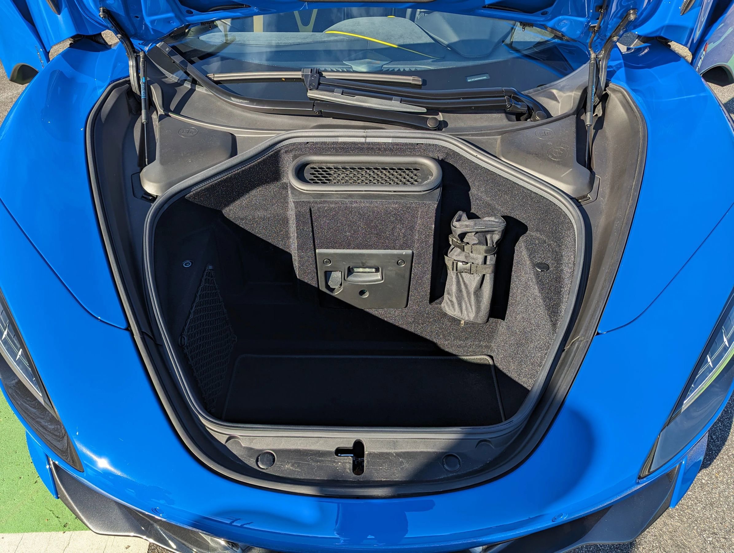 Used 2021 McLaren 720S Luxury photo 39