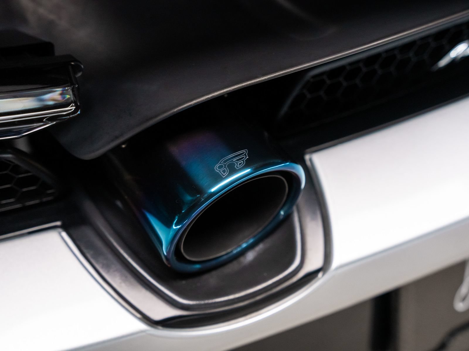 Used 2019 McLaren 720S photo 39