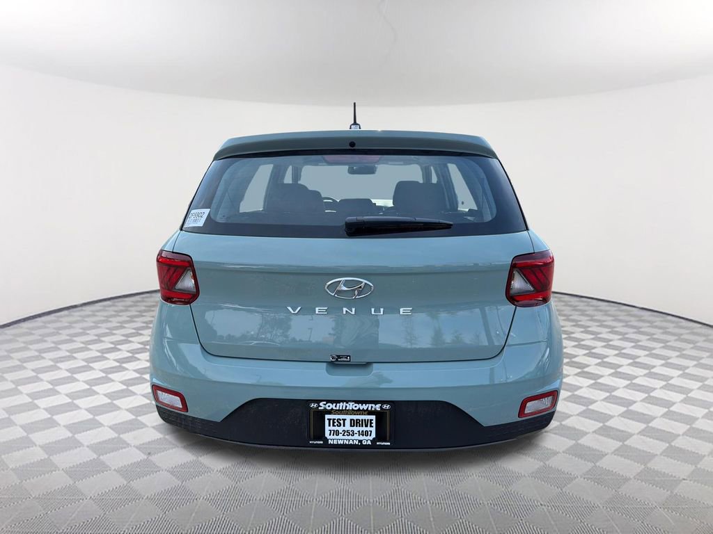 2026 Hyundai Venue SE