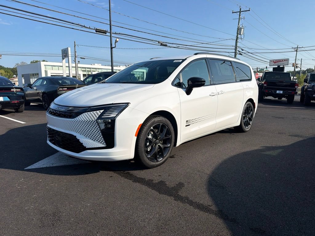 New 2027 Chrysler Pacifica Select