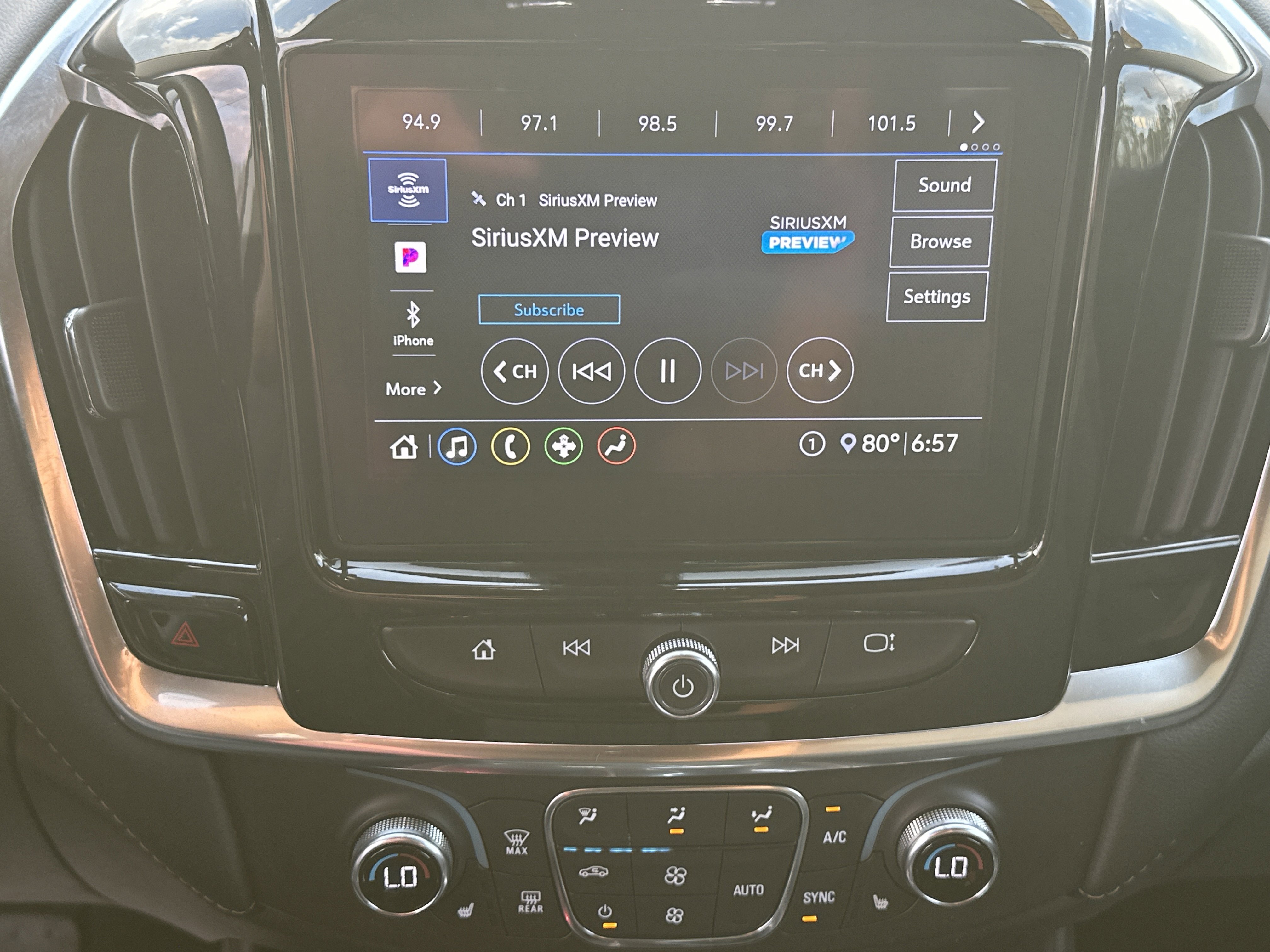 2021 Chevrolet Traverse LT