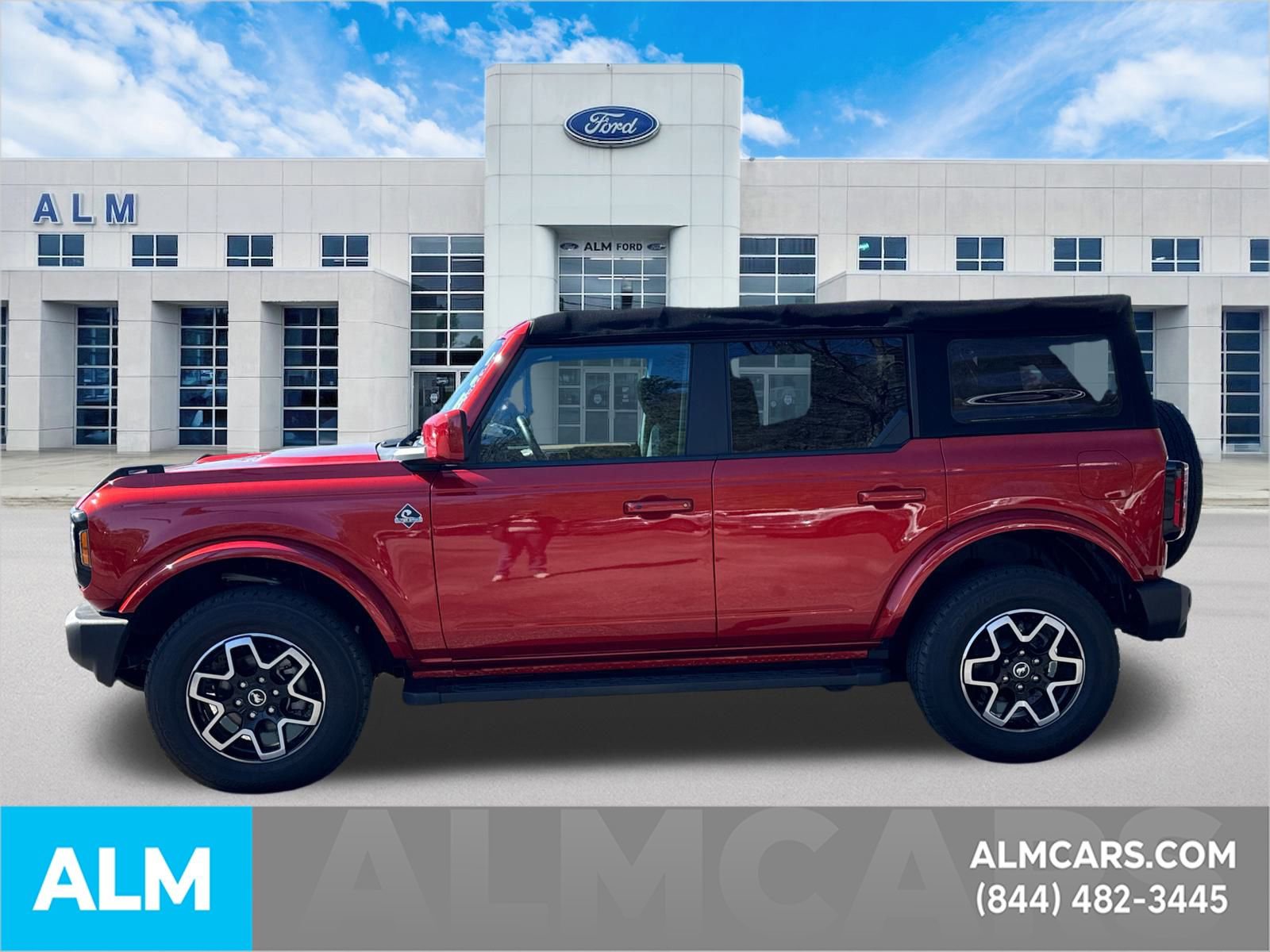 2023 Ford Bronco Outer Banks