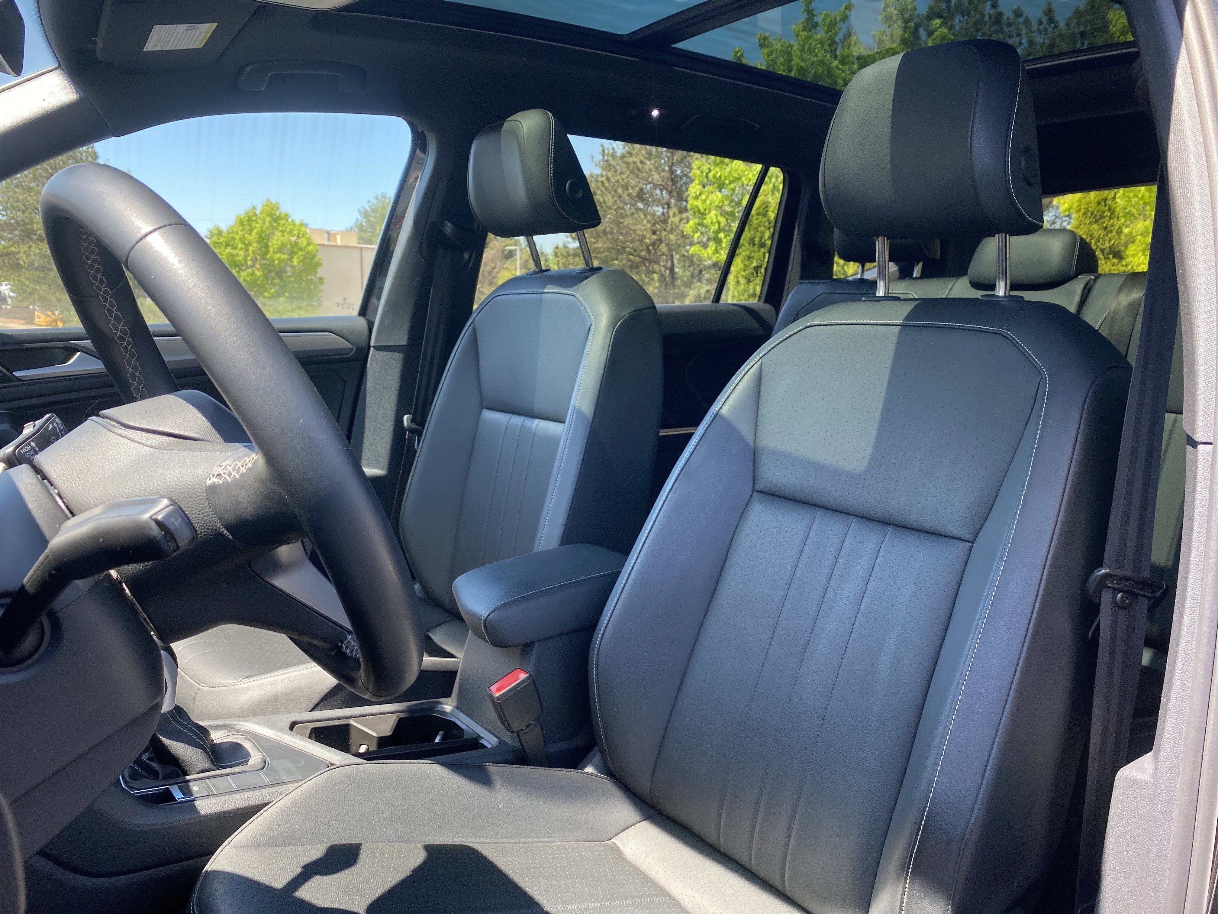 2023 Volkswagen Tiguan SE R-Line