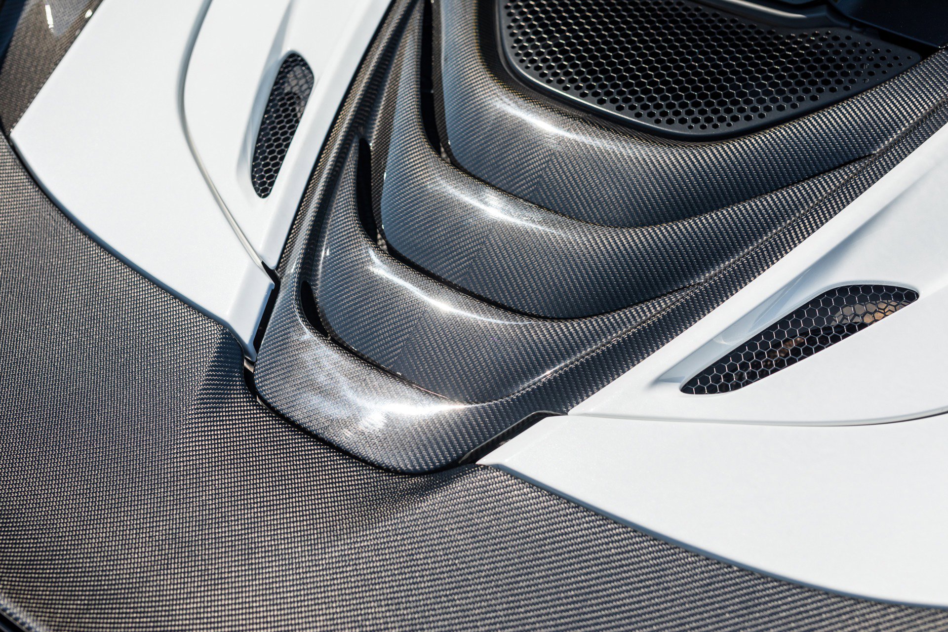 Used 2020 McLaren 720S Performance photo 44