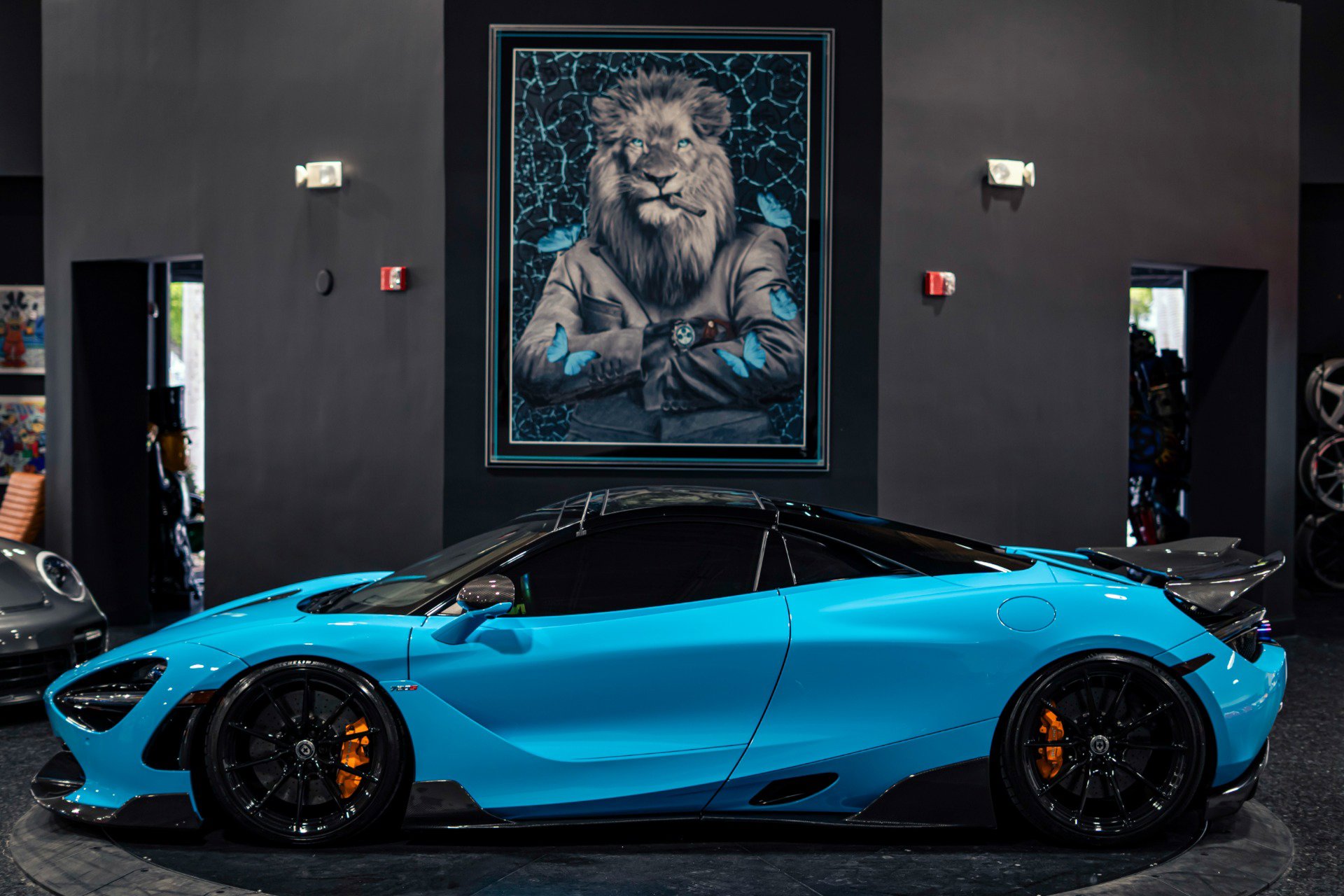 Used 2021 McLaren 720S Spider photo 60