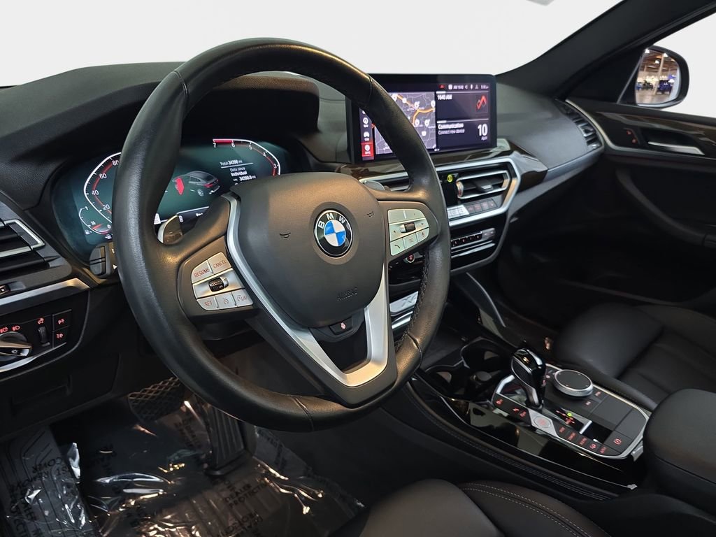 2023 BMW X4 xDrive30i
