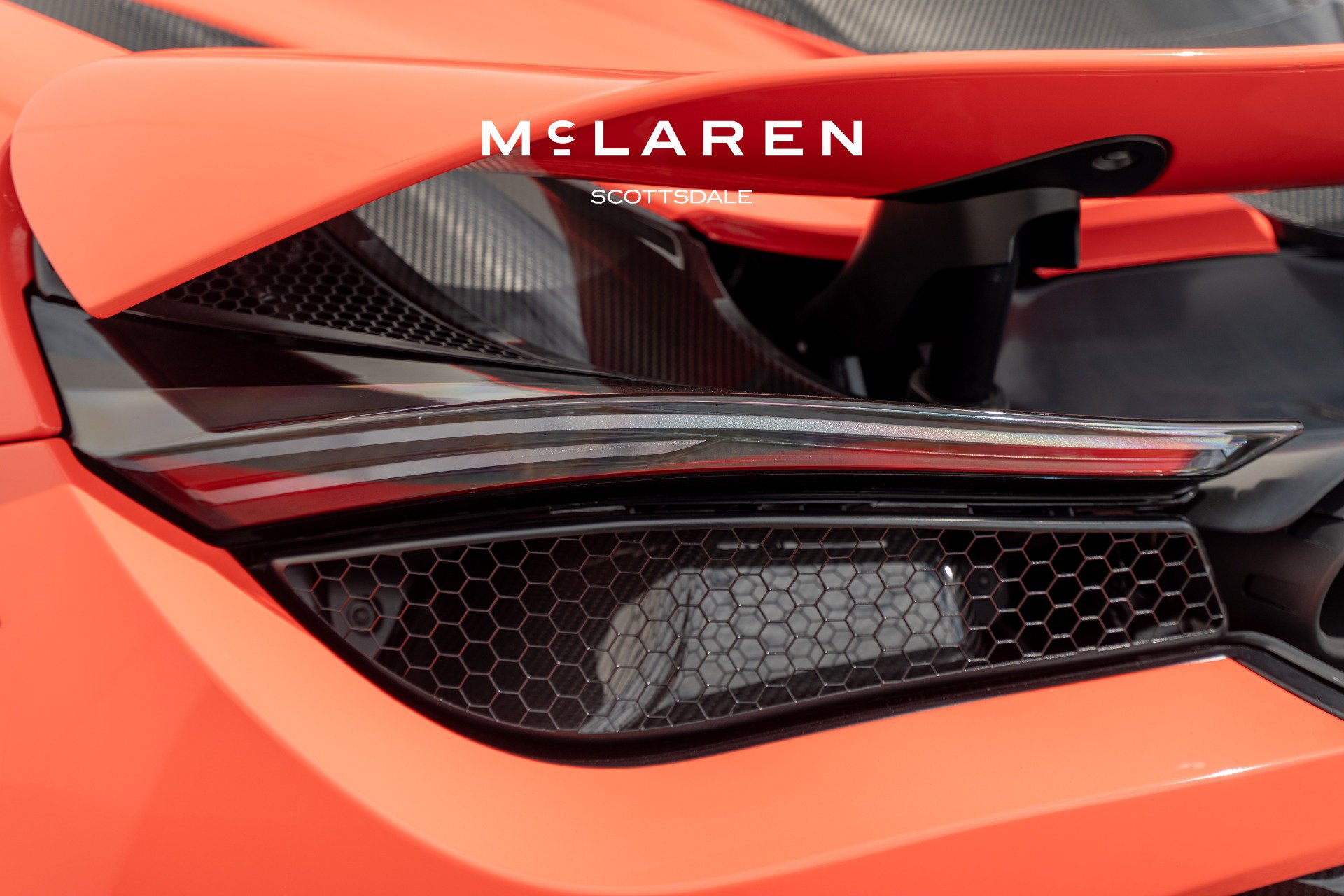 Used 2018 McLaren 720S Performance photo 25
