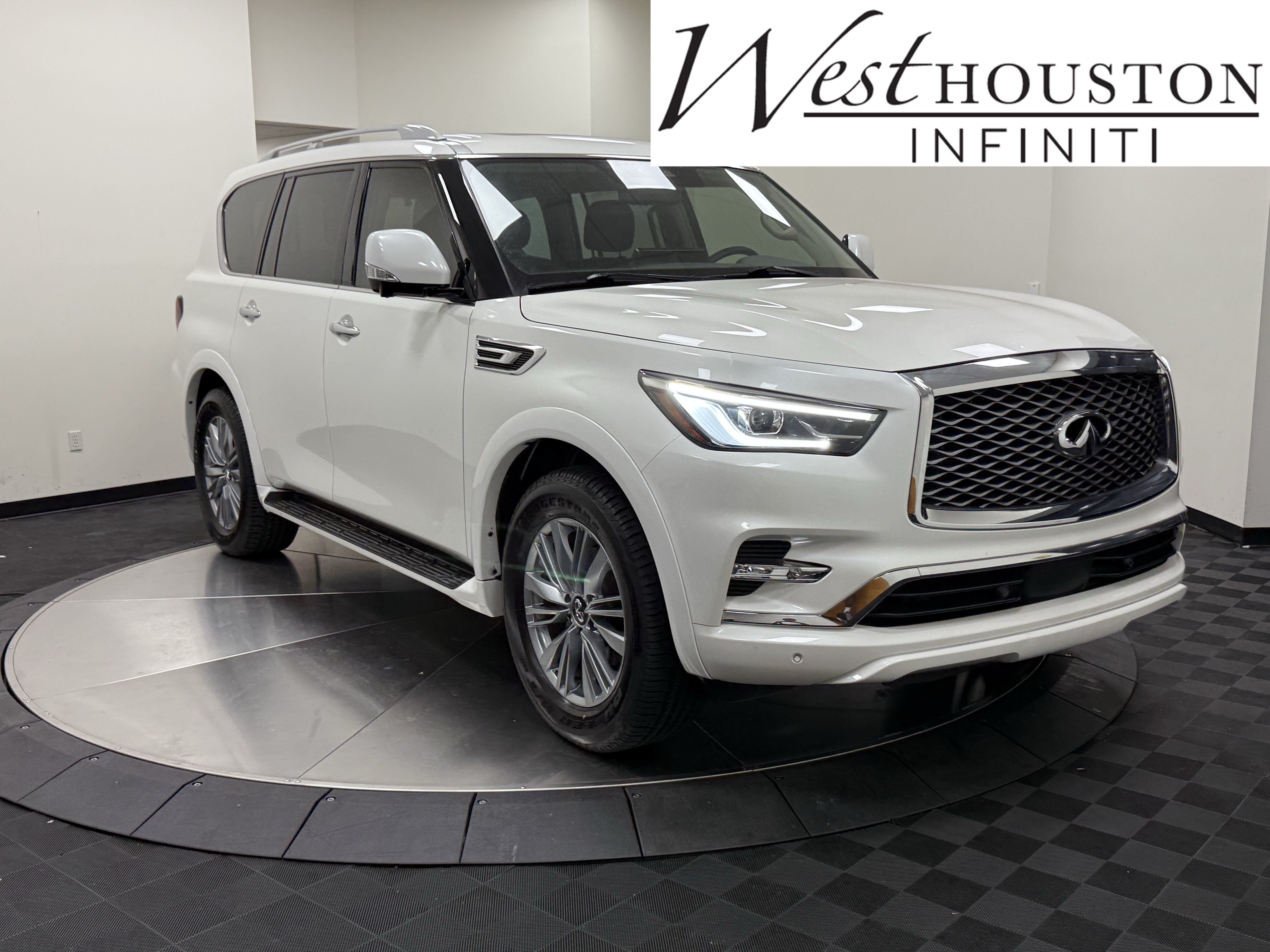 Certified 2023 INFINITI QX80 Luxe w/ Cargo Package