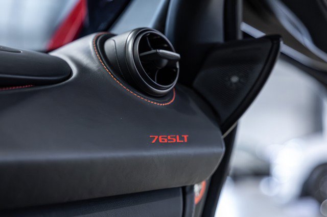 Used 2021 McLaren 765LT photo 62