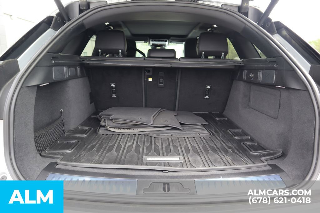 2024 Land Rover Range Rover Velar Dynamic SE