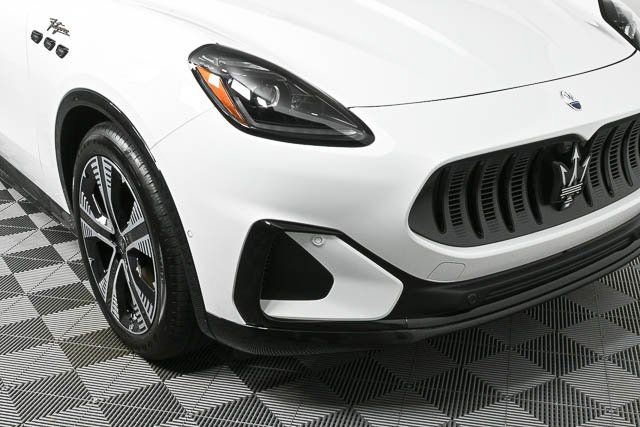 2025 Maserati Grecale Folgore