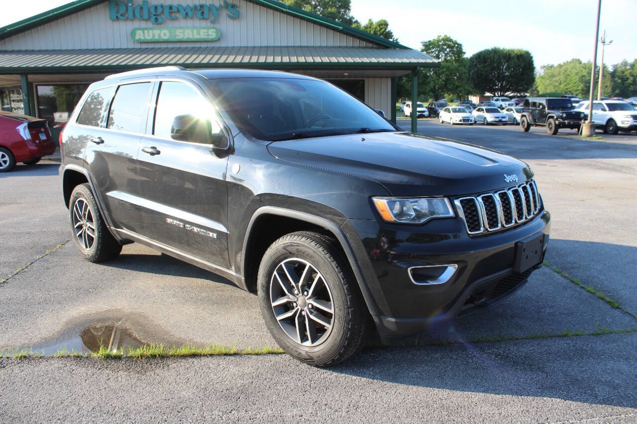 2019 Jeep Grand Cherokee Laredo